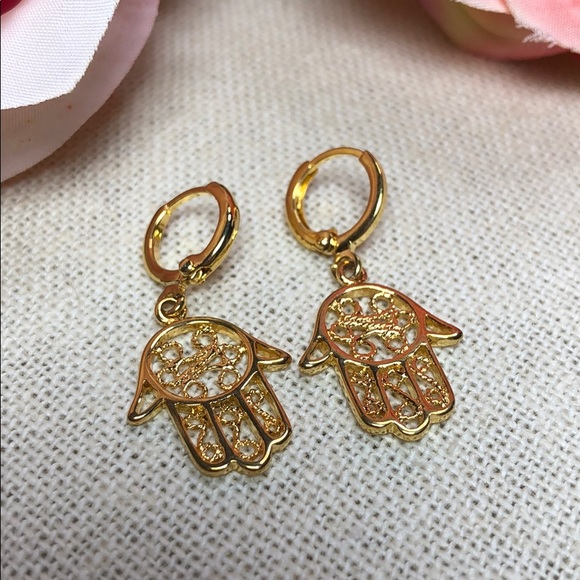 🧿Gold Boho Hamsa Hand Protection Earrings - Picture 3 of 8